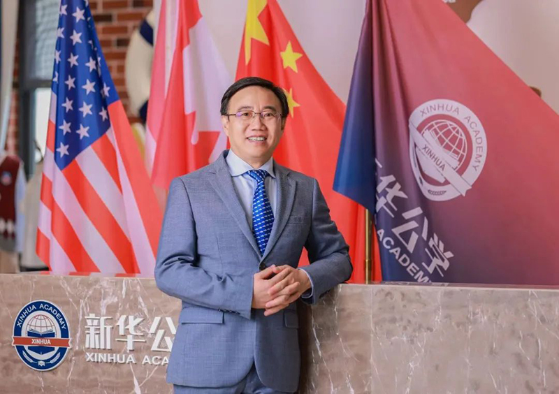 《光明教育家》发表YH533388银河公学总校长秦新春署名文章《神聚形散，打造有气质的教育》